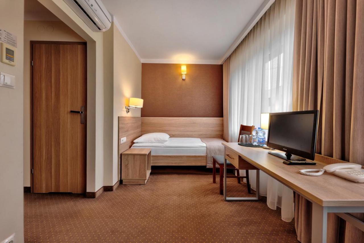 Hotel Lesny Białystok Exterior foto